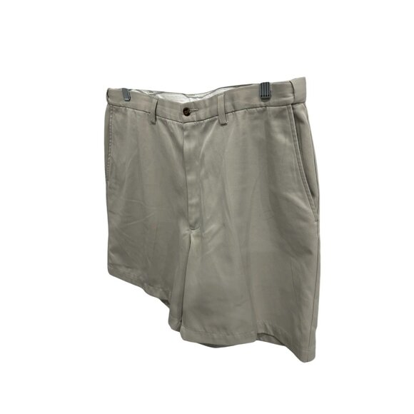 Haggar Mens Khaki Shorts Size 38 Classic Fit Flat Front - Picture 3 of 8